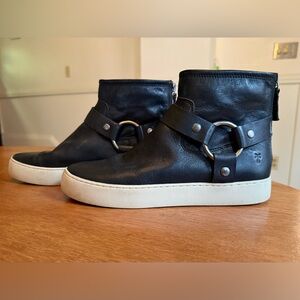 Frye Women Lena Harness Bootie 8.5